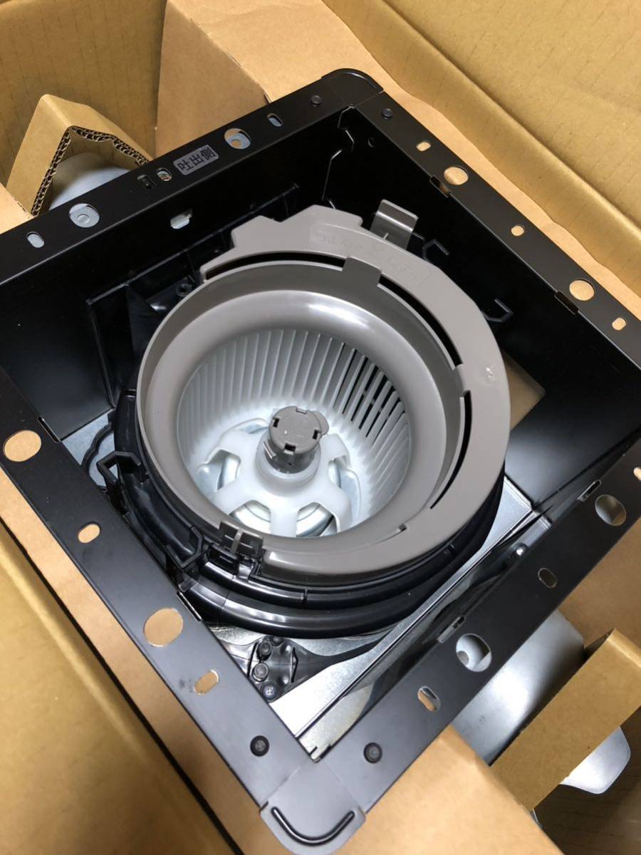 天井埋込形換気扇☆FY-24BP7☆ルーパー付き☆恐らく未使用☆Panasonic 