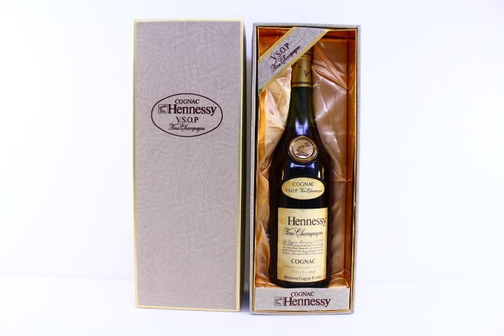 ○未開栓 Hennessy ヘネシー VSOP 700ml 40% コニャック ブランデー