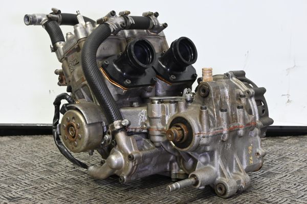 当時物 純正 TZ250 エンジンASSY 1 検 TZ350 TZR250R RZ250の入札履歴