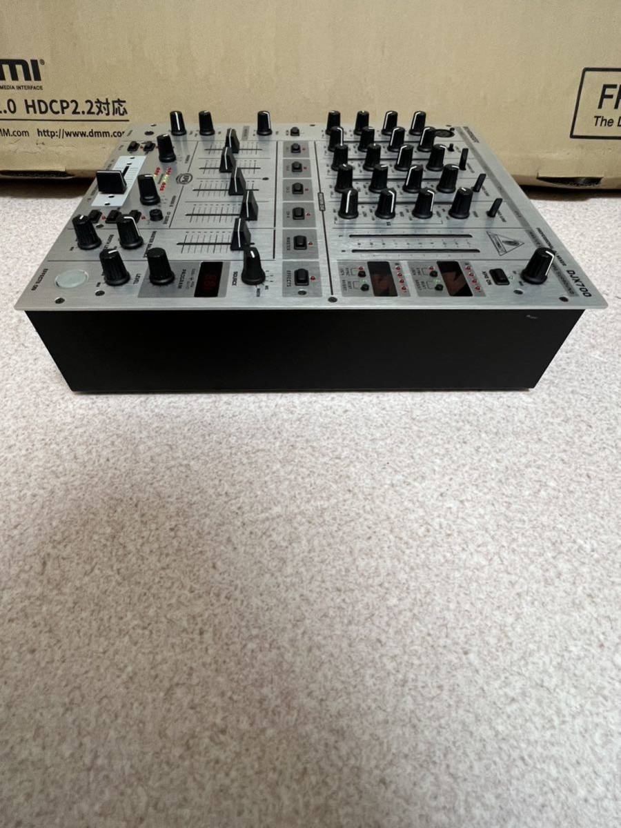 BEHRINGER DJX700 PROFESSIONAL DJ MIXER ベリンガー