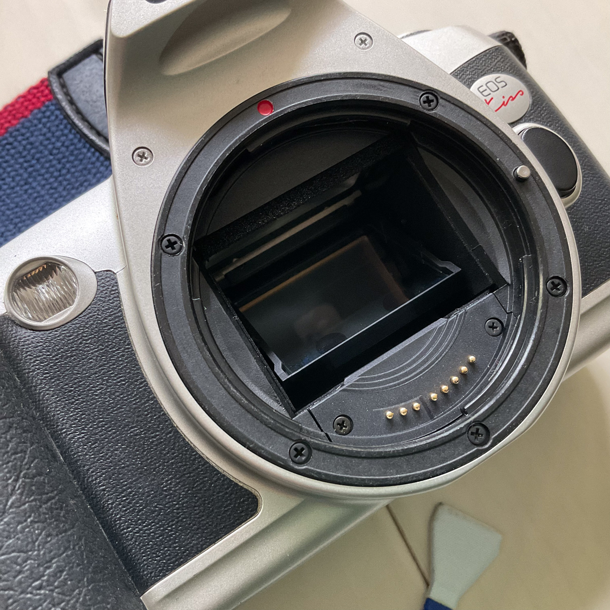 CANON NEW EOS KISS W ZOOM LENS KIT/ Ultrasonic EF 28-80mm, 75