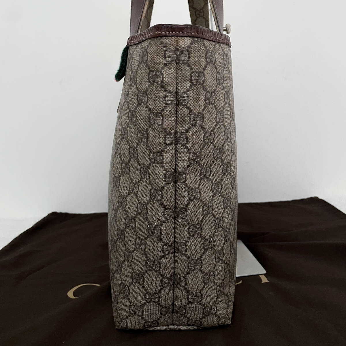 1円【美品□入手困難品】GUCCI グッチ シェリー GG PVC スプリーム