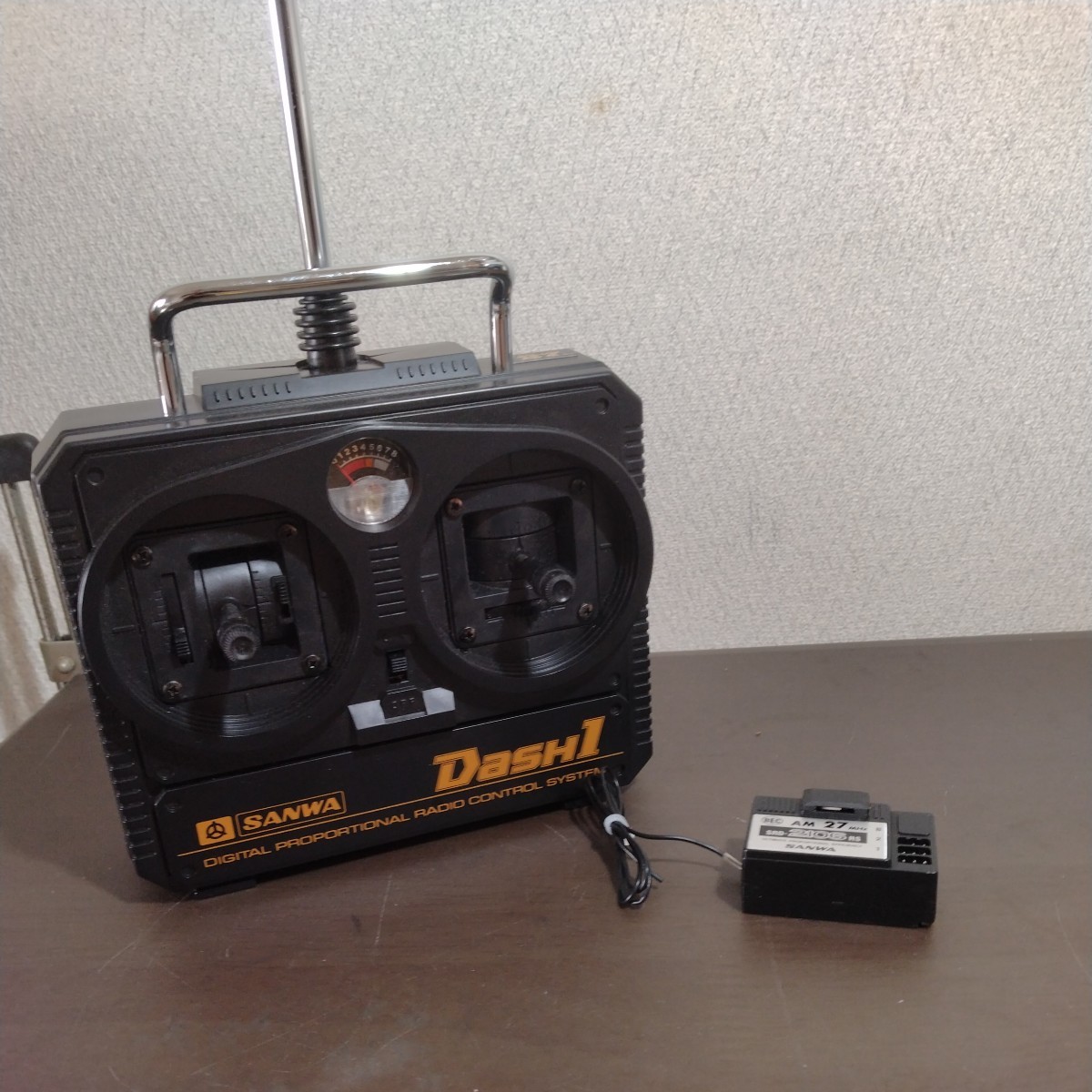 サンワ AMプロポ Dash1 AM送信機、AM受信機、旧バンド4番 クリスタル付き ラジコン 旧車