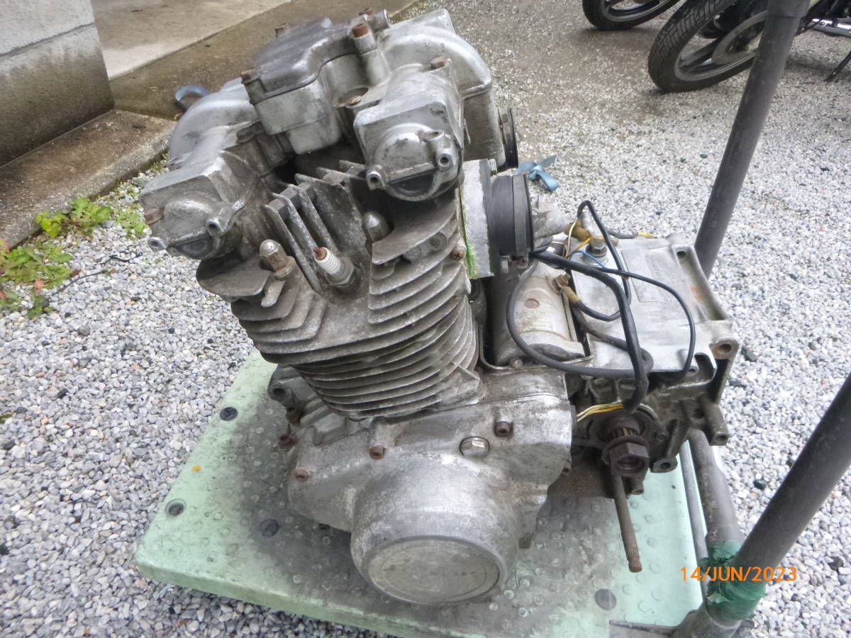 GS400 純正 400 エンジン 貴重 当時物 純正部品 スズキ 旧車 GSX 425
