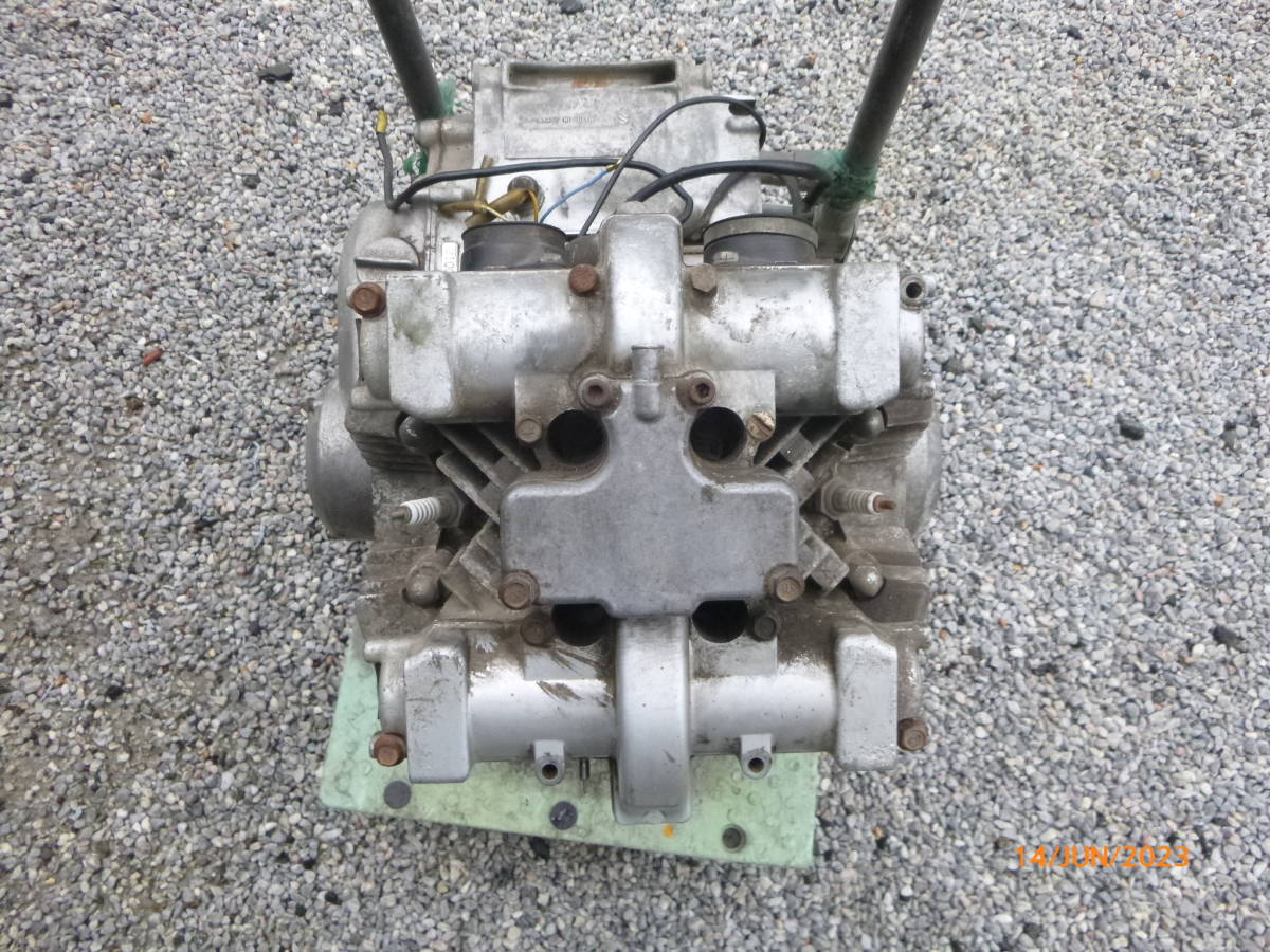 GS400 純正 400 エンジン 貴重 当時物 純正部品 スズキ 旧車 GSX 425