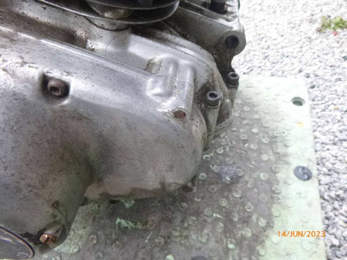 GS400 純正 400 エンジン 貴重 当時物 純正部品 スズキ 旧車 GSX 425