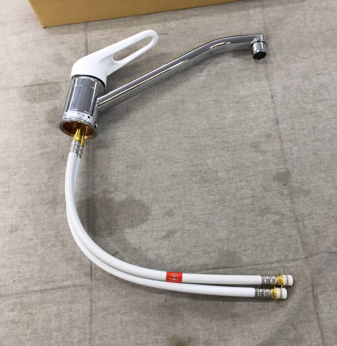 未使用品 LIXIL(リクシル) INAX キッチン用 台付 シングルレバーワン 