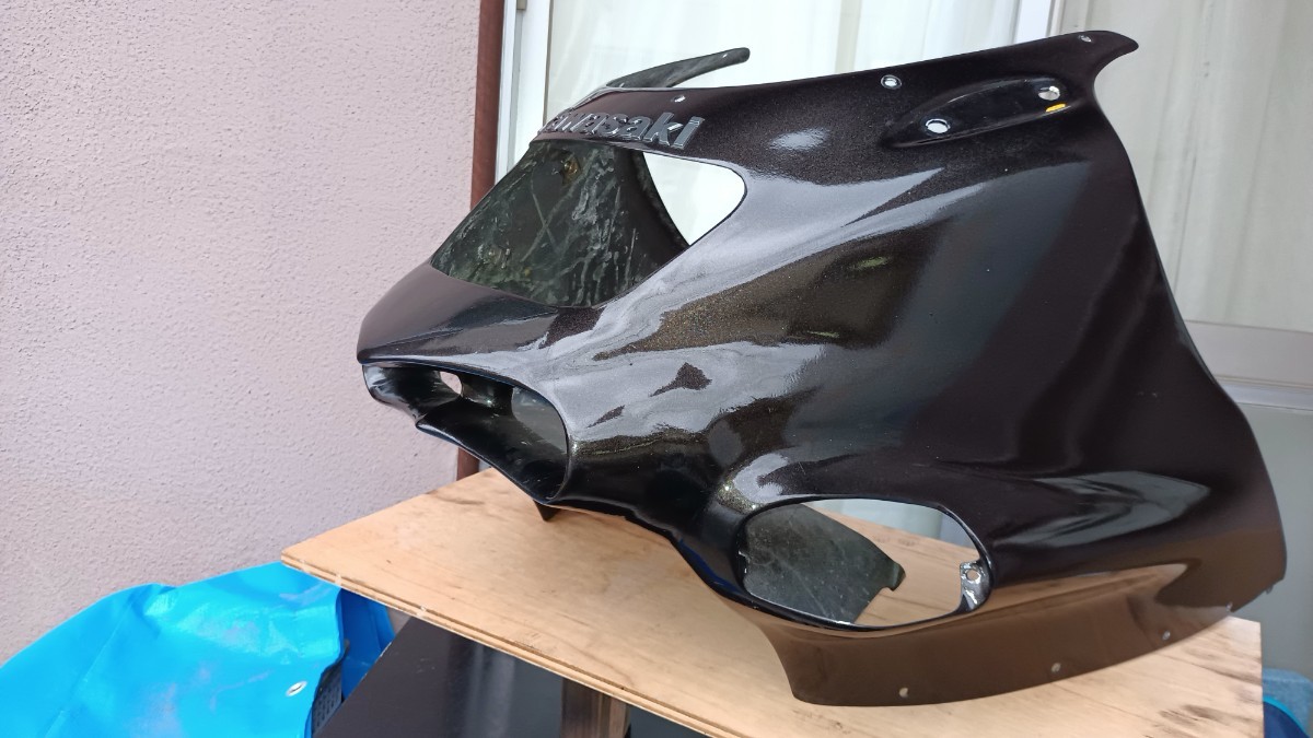 ZZR1100 D A-TECH? FRP フロントカウル　ダクト加工 ZZR1100 D型 アッパーカウル ハーフサイドカウル フルカウル 店