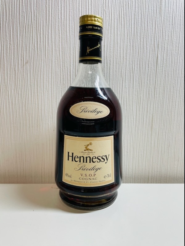 C-59718M　【未開栓】　国外酒　HENNESSY 　ヘネシー　VSOP　V.S.O.P　リヴィレッジ　赤　700ml　40％　コニャック　ブランデー