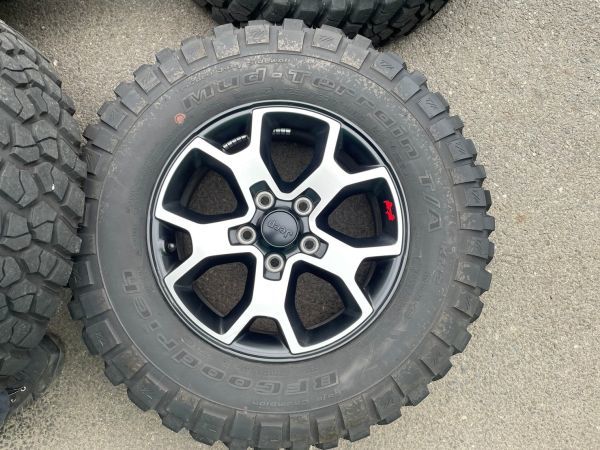 JEEP ジープ JLラングラー ルビコン 純正 タイヤホイール5本☆17×7.5J 