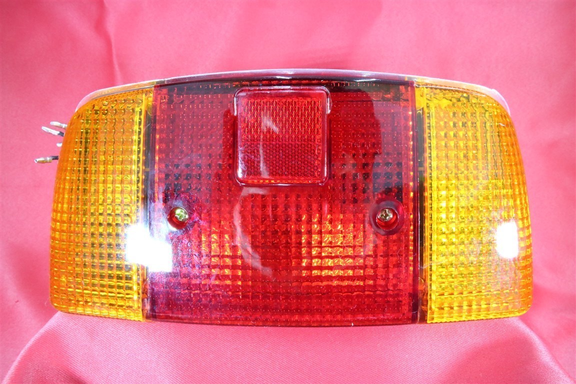 CBX400F テールライト 純正タイプ 銀 / CBX550F NC07 PC04 外装