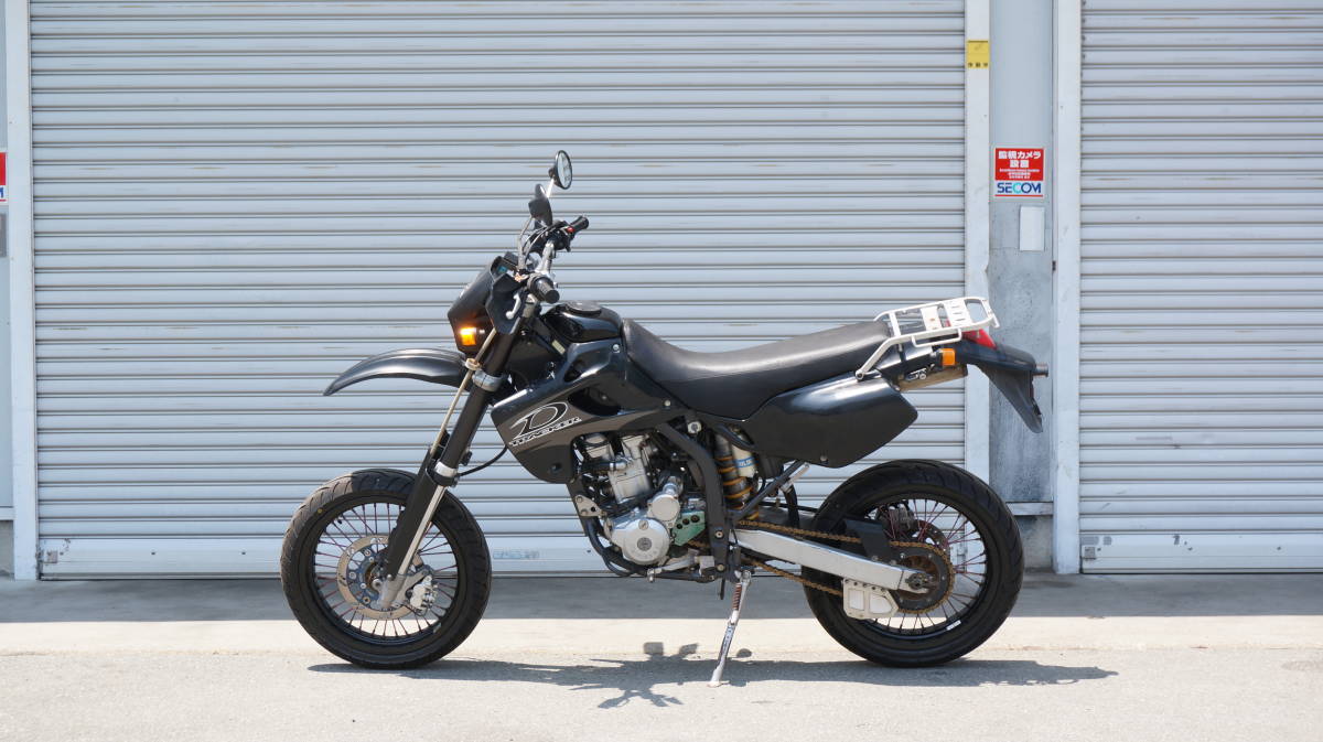 格安 三重県 Dトラッカー250 D-tracker250 モタード キャリア付 Dトラ 