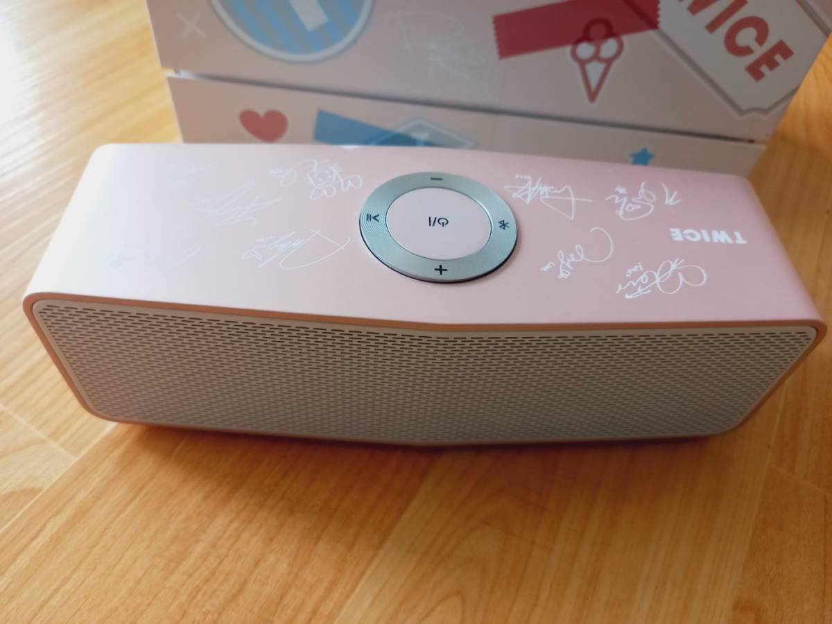TWICE × LGコラボ Bluetoothスピーカー ワイヤレス ポータブル