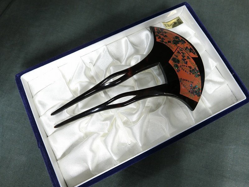 A7059 作家物 在銘 本鼈甲 蒔絵扇面文 銀杏葉型 かんざし 17g 扇面蒔絵