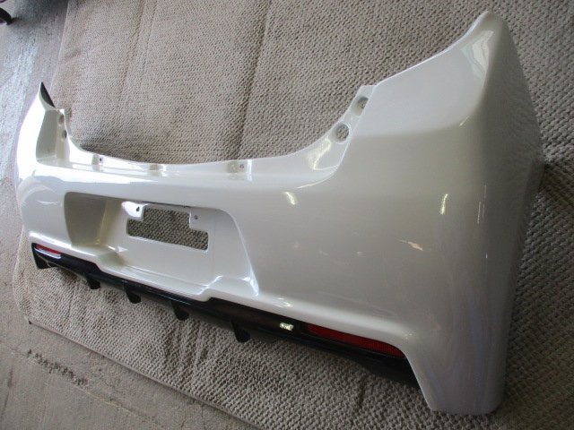 ○中古・純正○ ミライース LA300S リアバンパー Rバンパー｜パーツ