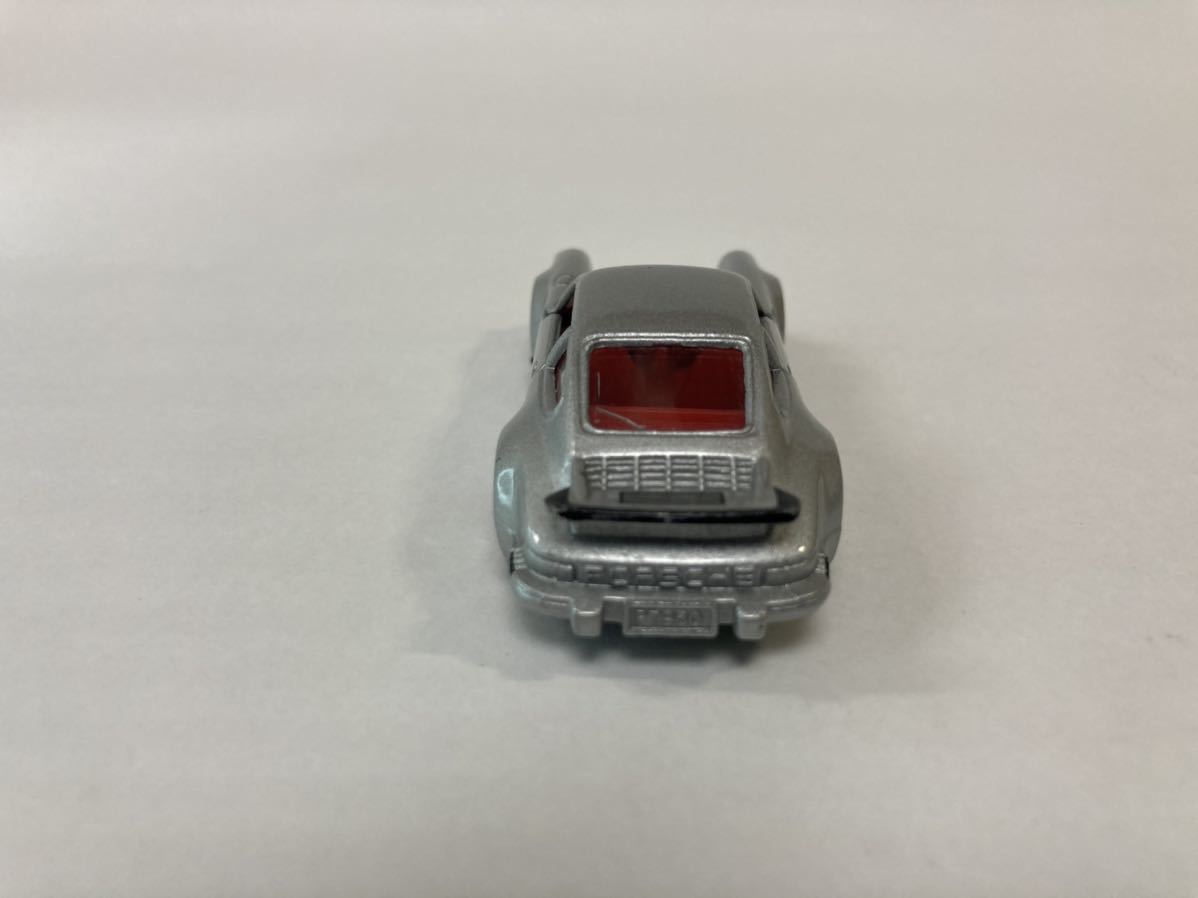 トミカ ミニカーNo F1 ポルシェ930ターボ （赤シート）バレンタイン
