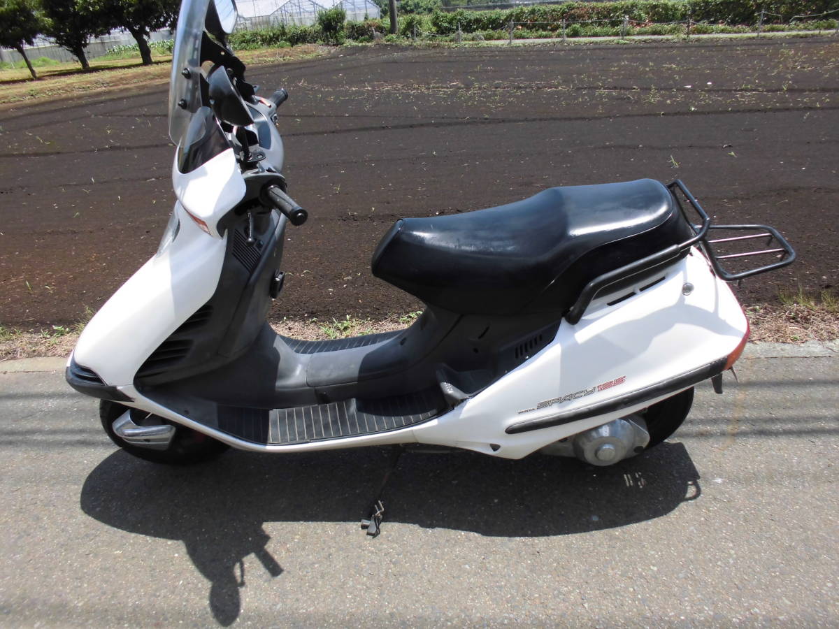 会社法 □ホンダJF03スぺイシー125(250) 神奈川より□ 部品取り車 オートバイ