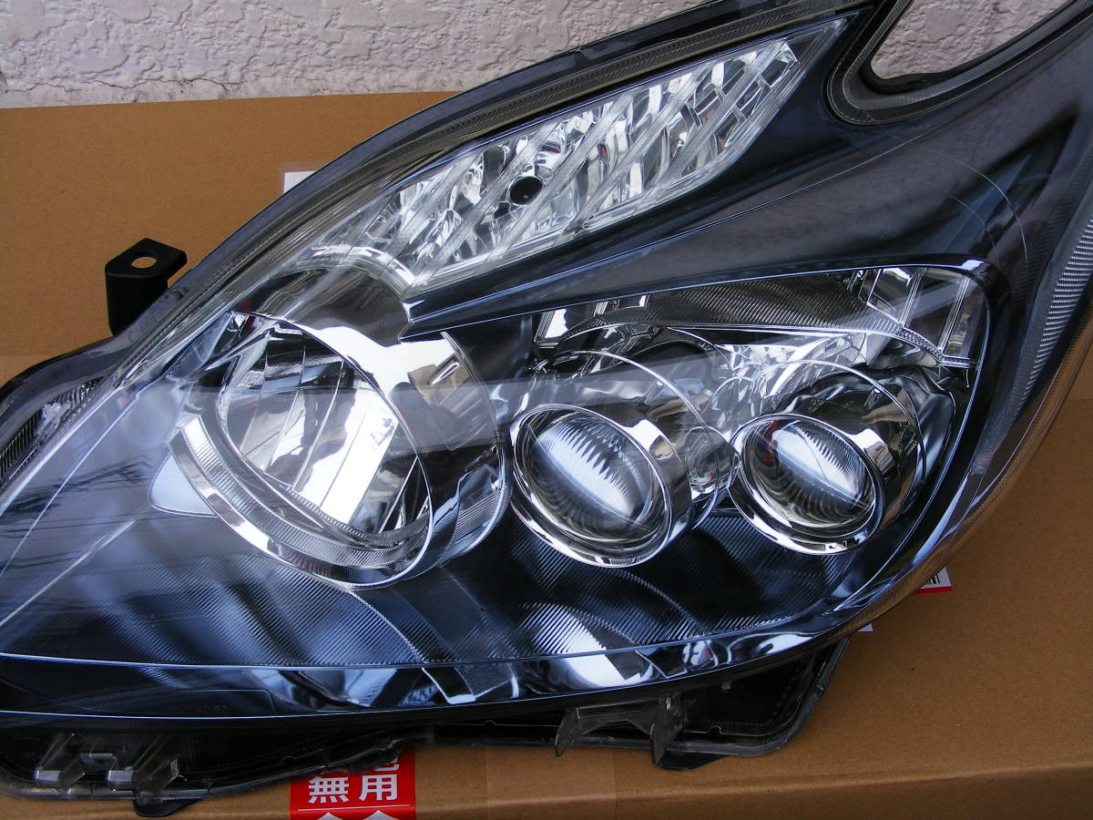10日01時59分まで12,800円→11,520円 ☆LED☆ プリウス