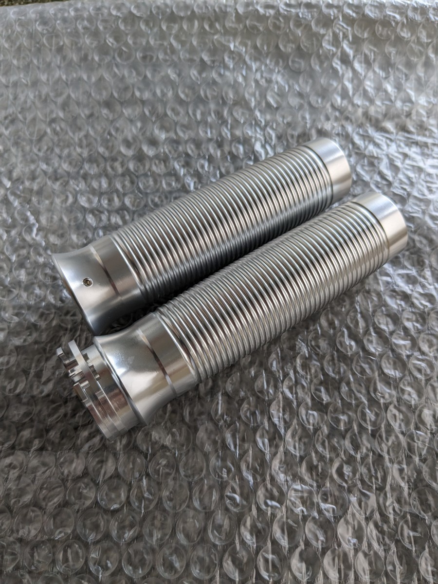 ビレットグリップ　ハーレー　スポーツスター 883 1200 XL 