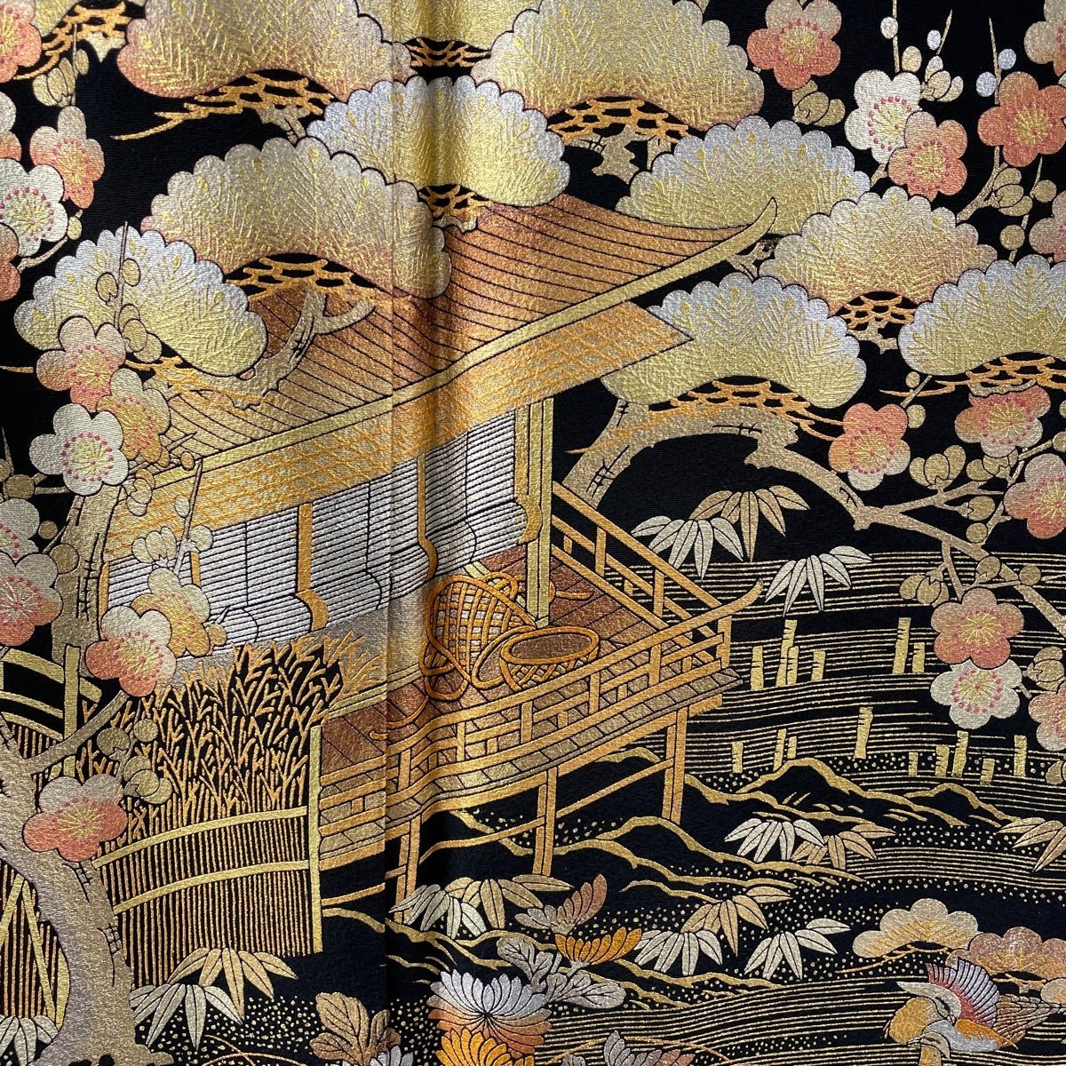 黒留袖 身丈169.5cm 裄丈72cm L 袷 和田光正 落款 松竹梅 建物 金銀彩 