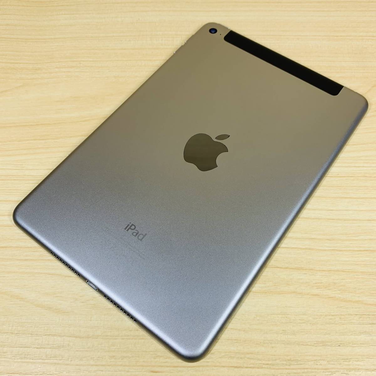 P16]美品 Apple iPad mini 第4世代 SpaceGray 128GB Wi-Fi+Cellular 