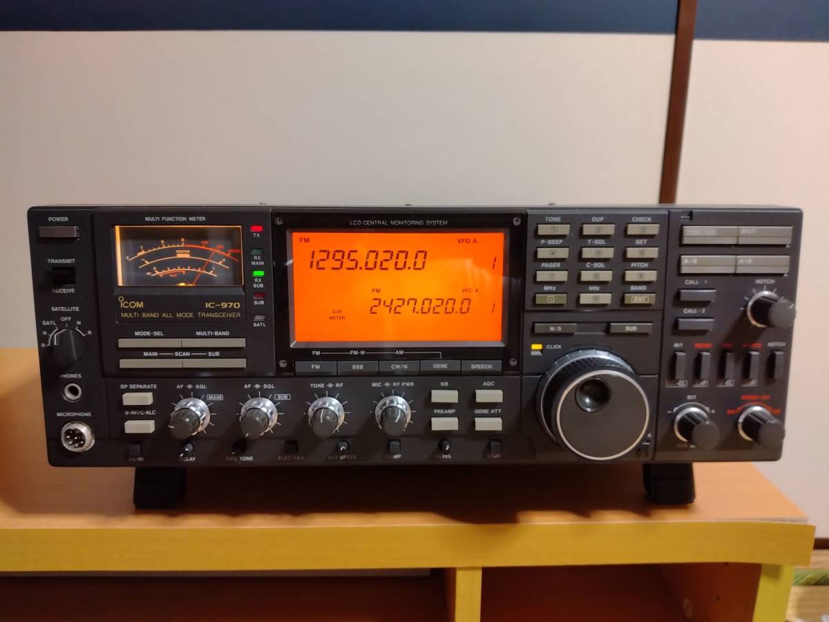 トランシーバー IC-970 ICOM IC-970 144～2400MHz オールモードトランシーバー AC電源付き