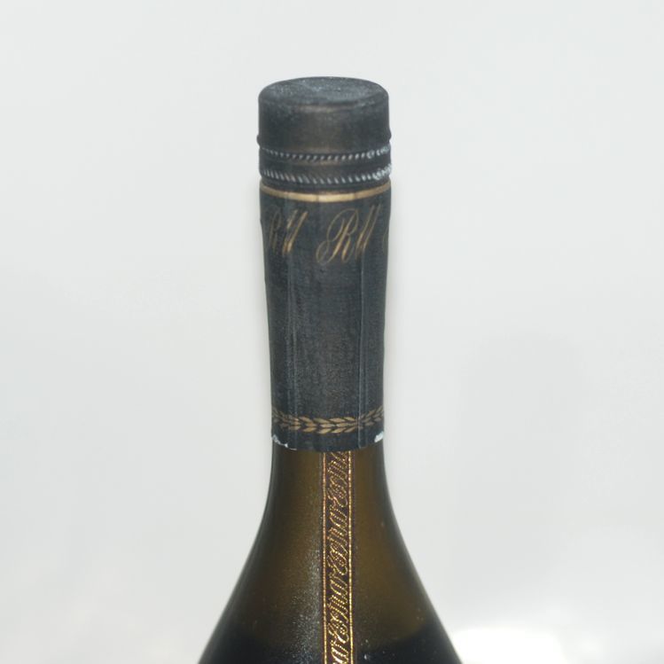レミーマルタン (REMY MARTIN) エクストラ スリム 700ml 箱・巾着袋