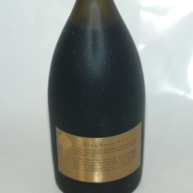 レミーマルタン (REMY MARTIN) エクストラ スリム 700ml 箱・巾着袋