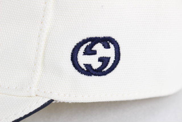 88 グッチ GUCCI GG シェリーライン キャンパス ベースボール キャップ