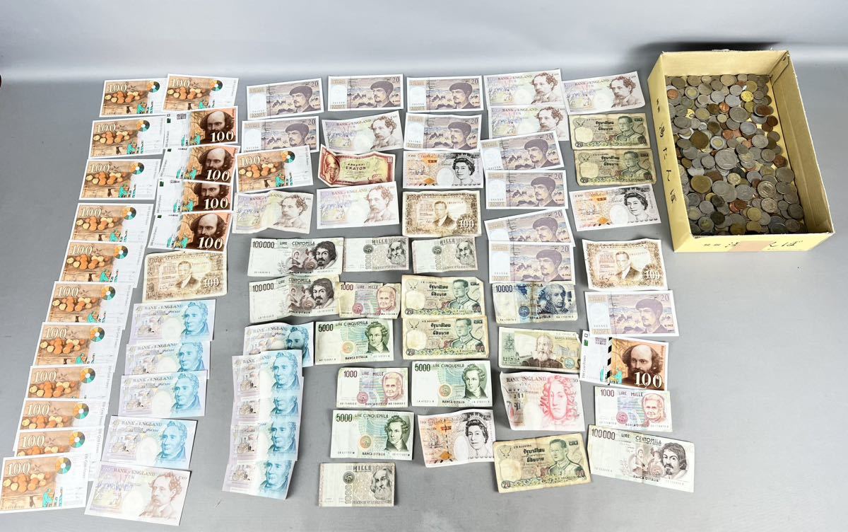外国の硬貨 札 コレクター必見 外国 海外 世界 お札 紙幣 硬貨 コイン 古銭 大量 まとめ