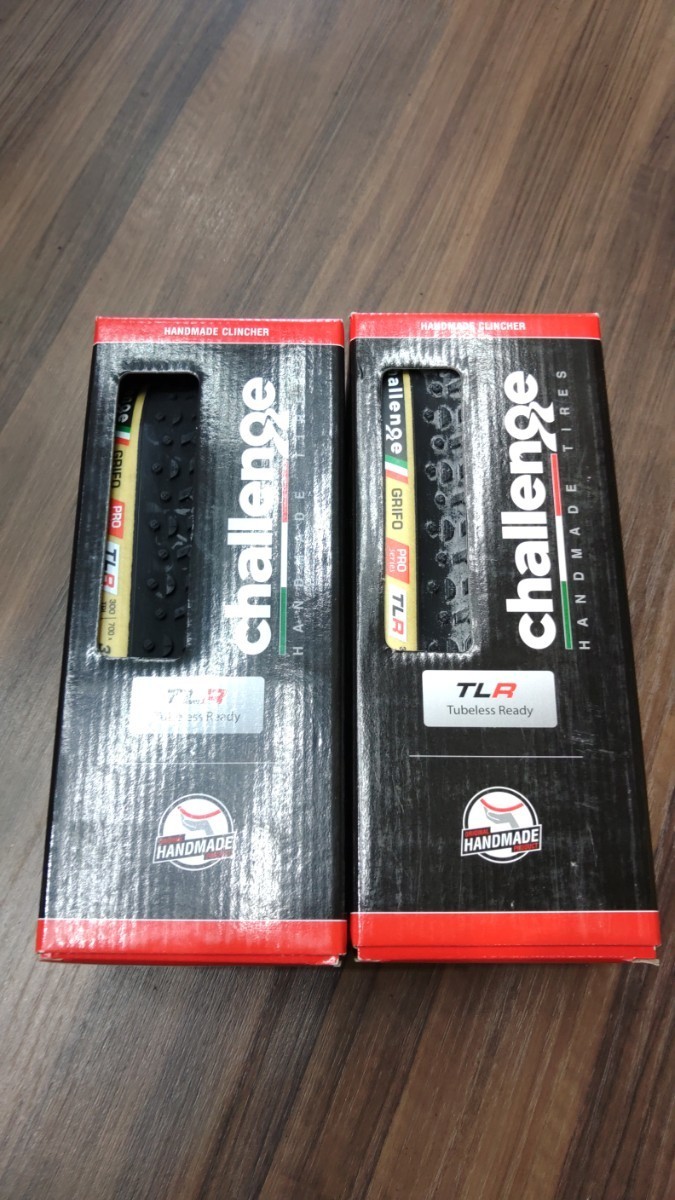 challenge GRIFO チャレンジ シクロクロス チューブレスレディ 2本