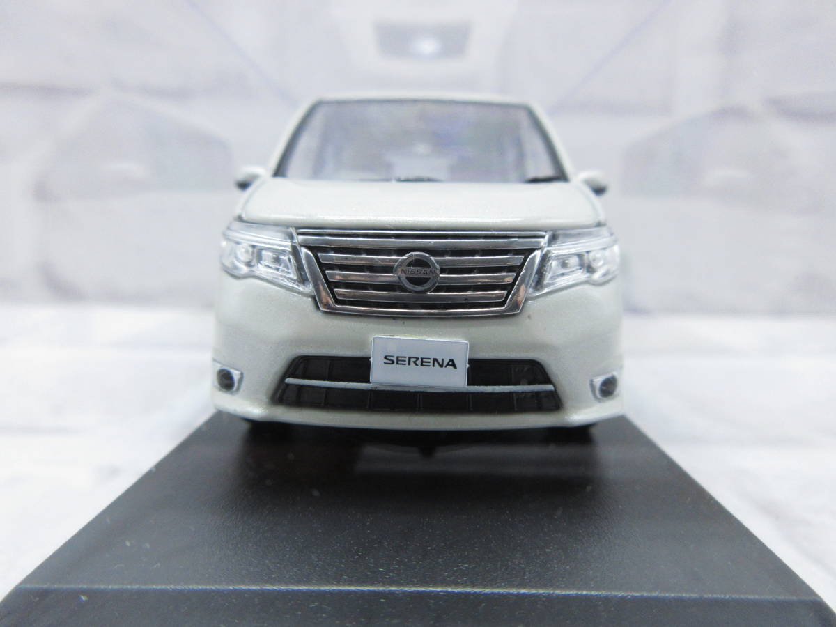 ミニカー 1/43 京商 日産 セレナ ハイウェイスター G 2014 