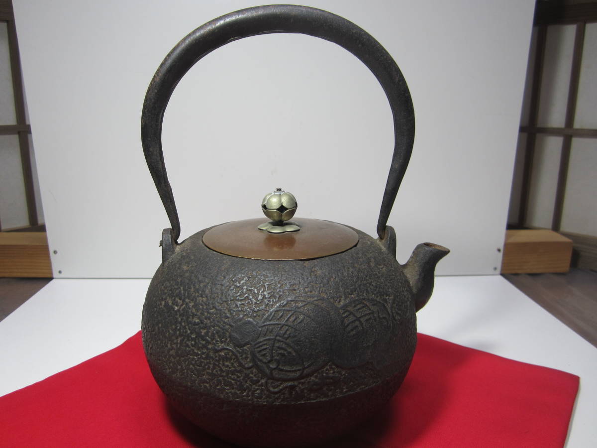 南部鉄器 鉄瓶 | 10R969大峰 蝋型鋳銅 置物 台付 高岡銅器 在