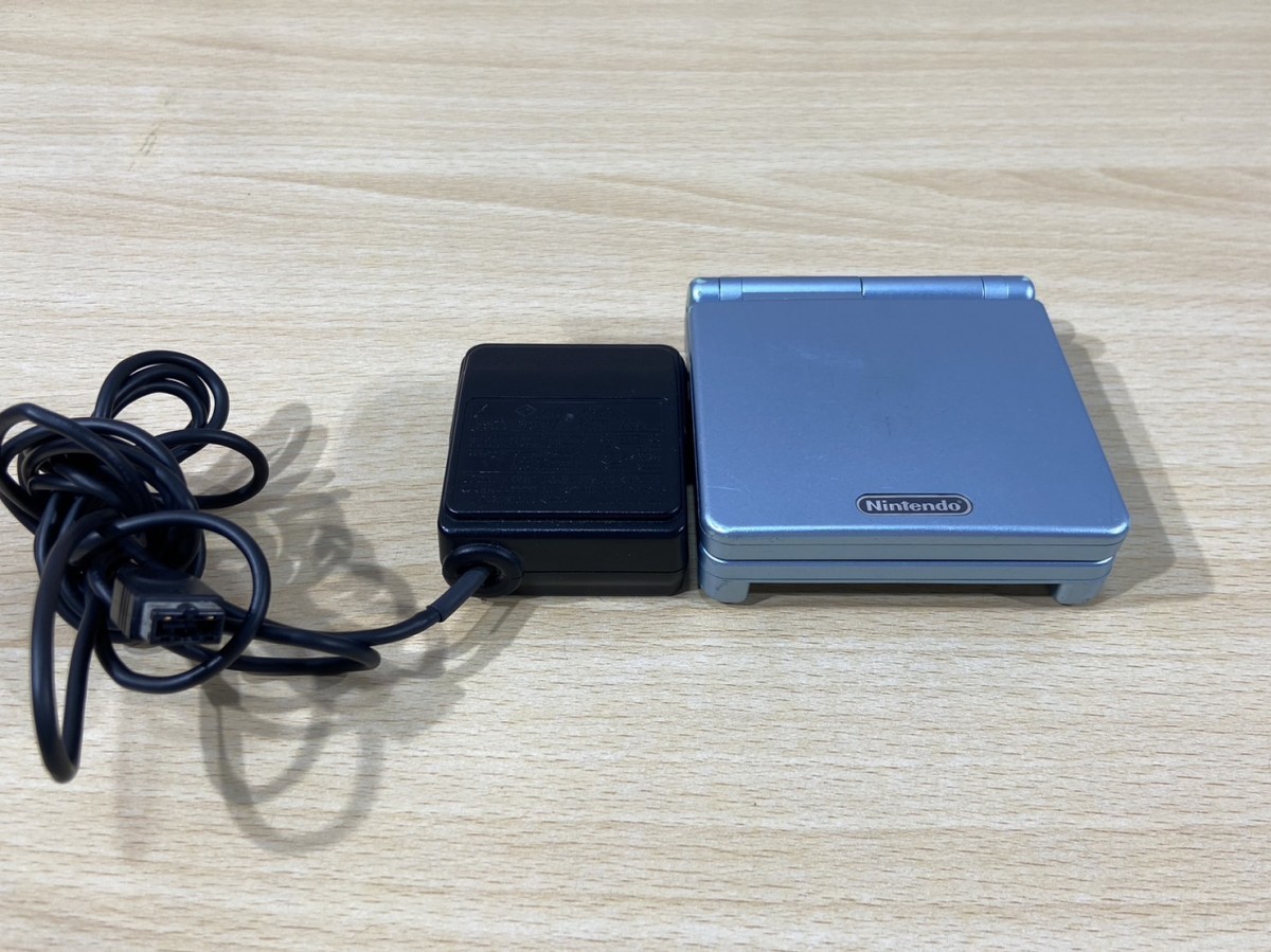 Nintendo　ニンテンド　ニンテンドーゲームボーイアドバンスSP　GAME　BOY　ADVANCE　SP　Model　No.AGS-001　充電器つき　72302A