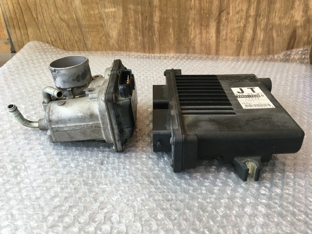 エンジン コンピューター スロットル ボディ アルト HA24V スズキ K6A 