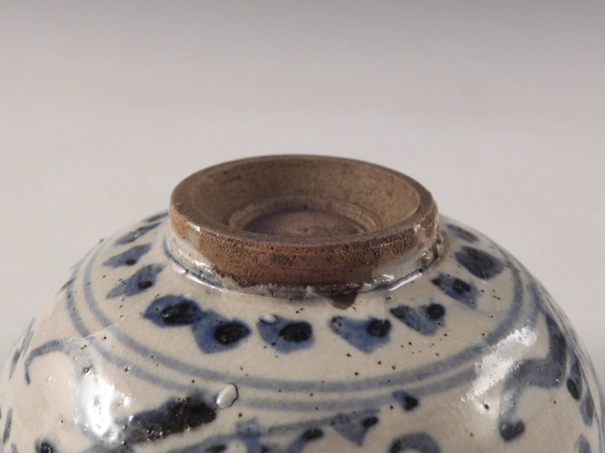 青華 茶碗 古染付 鉢□古伊万里染付花唐草碗 時代