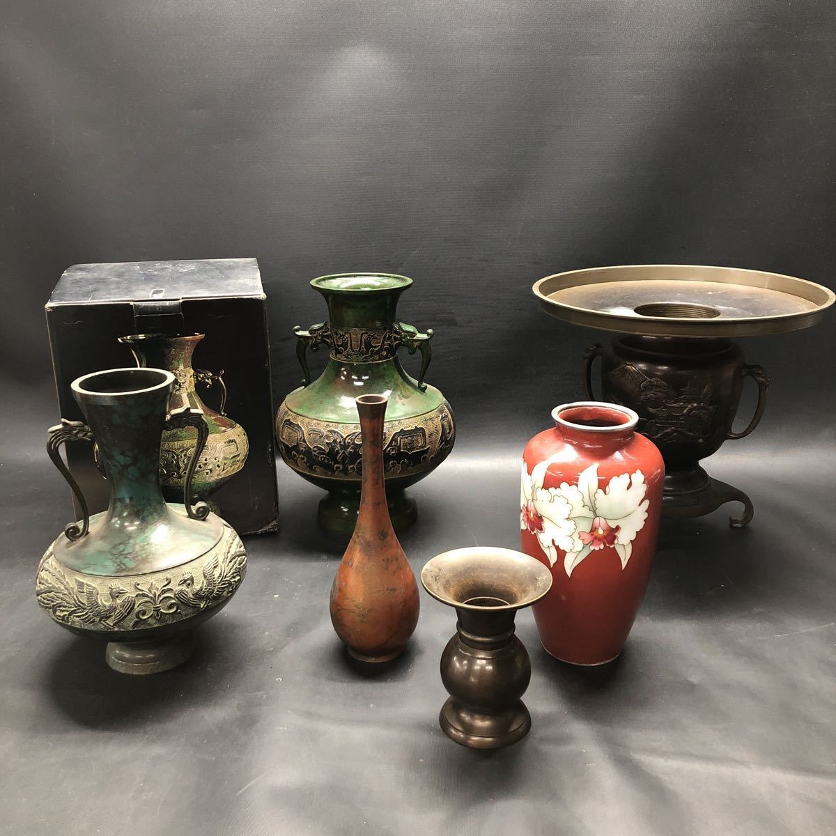 低価，爆買い AI2432 金属製 花瓶 6点 まとめて /壺 青銅 銅 花器 置物 飾り インテリア 和風 壺 花道具 骨董 古美術 金属工芸品 現状品(花器)｜売買されたオークション情報、yahooの商品情報をアーカイブ公開 花器