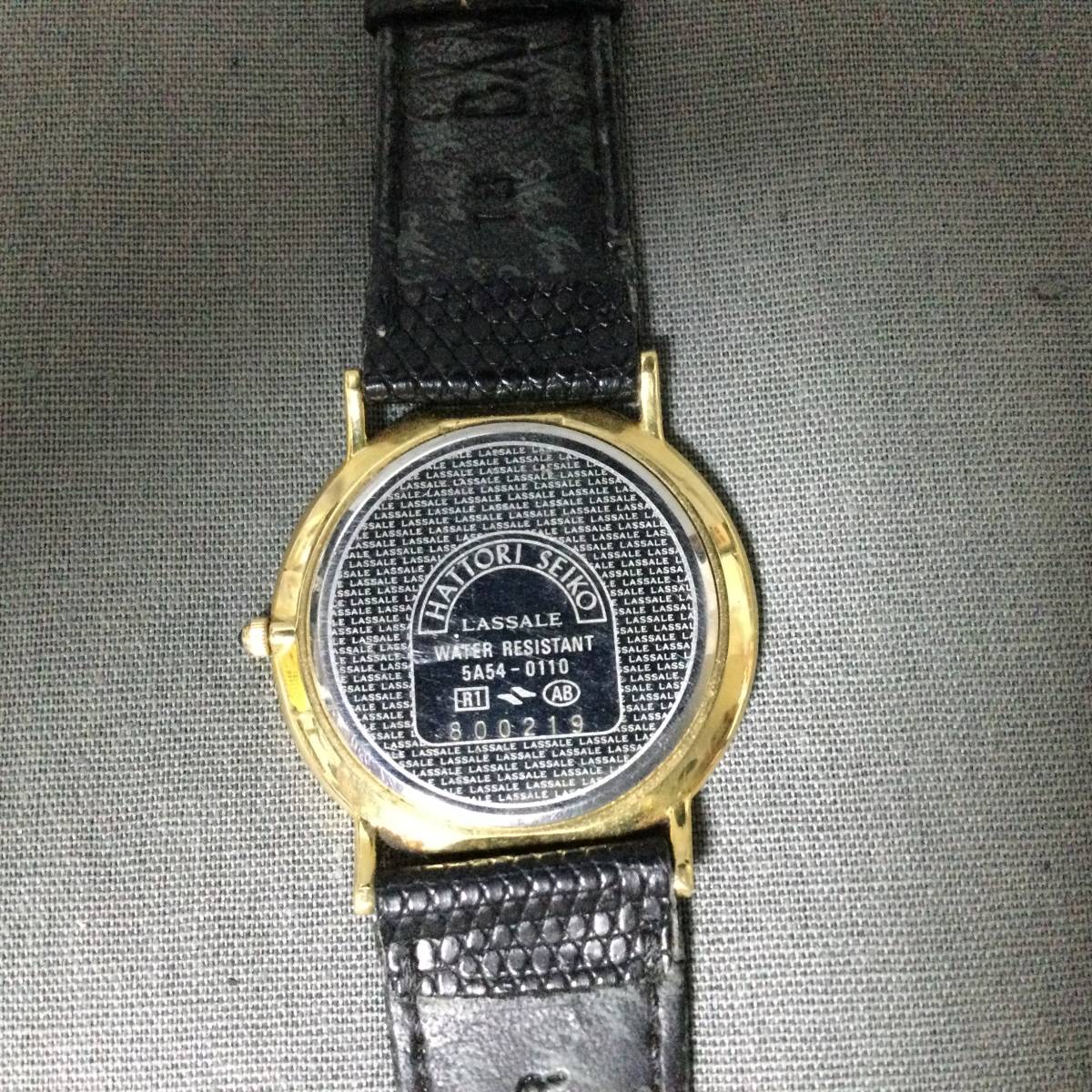5507/19 GJ51633 HATTORI SEIKO LASSALE 5A54-0110 クォーツ メンズ 