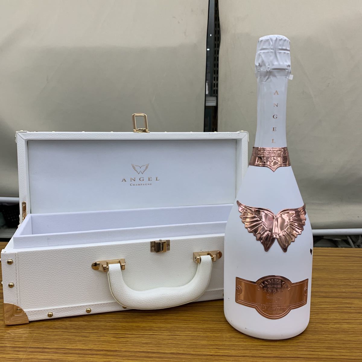 未開栓 ANGEL（エンジェル）ブリュット ロゼ ホワイト 12.5％ 750ml