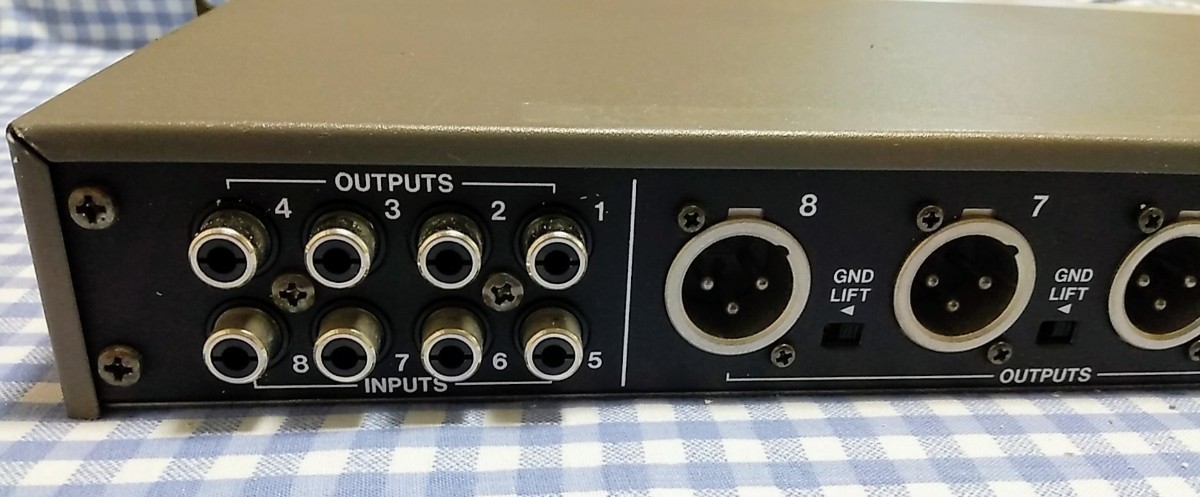 TASCAM LA-40 MK III アンバランスラインコンバーター 【公式通販】