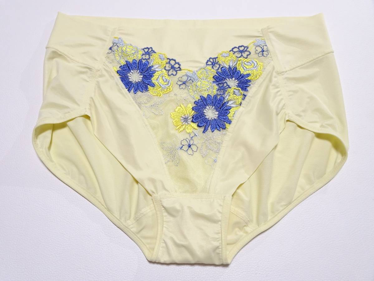 ◇マルコ モンマリエシェリル ショーツ 3L イエロー 美品 補正下着