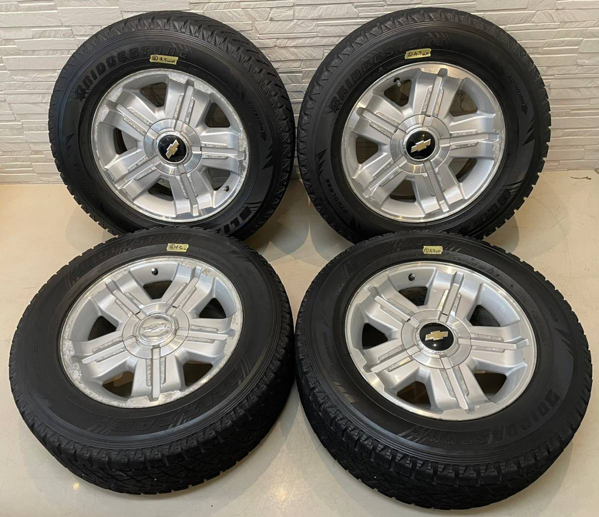 1円売切！希少！大阪市発・手渡し可！タホ取り外し・タイヤ付き【純正・18インチ・8J・PCD139.7・オフセット31・6穴】