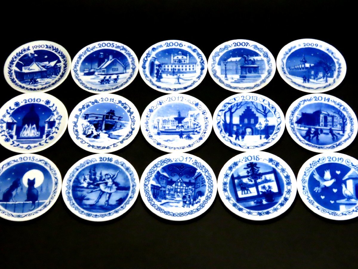 □ロイヤルコペンハーゲン ミニプレート15枚セット イヤープレート