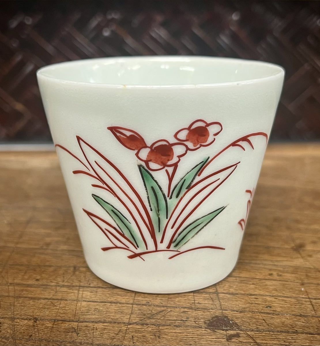 岡黒　極上　初だし品　備前焼　作者不明　松ぼっくり摘み宝瓶　高さ９ｃｍ　無傷　新品　売り切り 備前焼 岡黒 作者不明