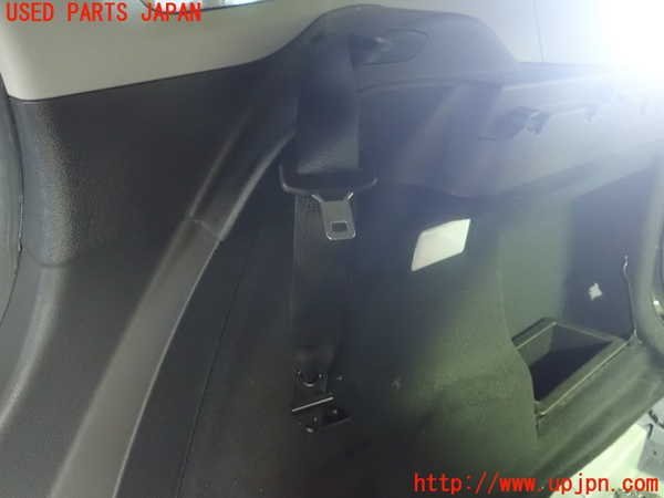 1UPJ-94007155]BMW X1(HT20 F48)右2列目シートベルト 中古