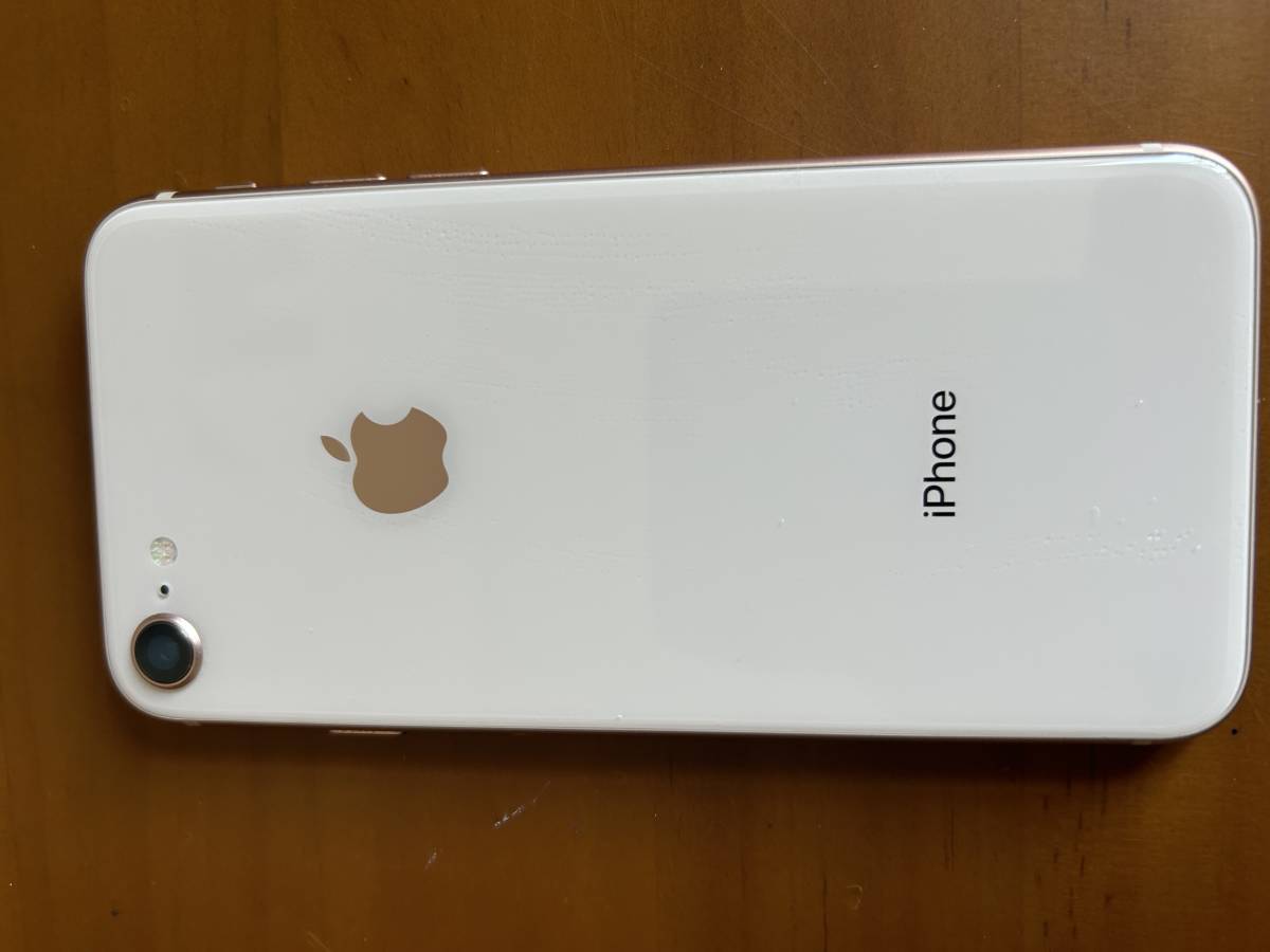 iphone8 simフリー ロック無し 初期化済 シルバー 64G 【公式通販】