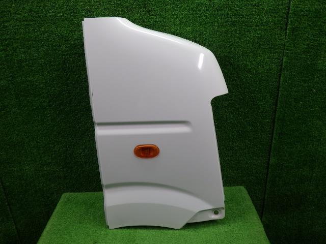キャリィ EBD-DA63T 右Fフェンダー 26U 白 58511-67H01 8427 キャリィ