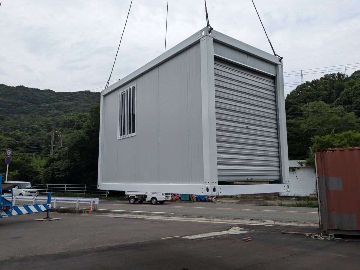 埼玉発 3坪 中古ユニットハウス 9.9㎡ シャッター式 スーパーコンテナ 