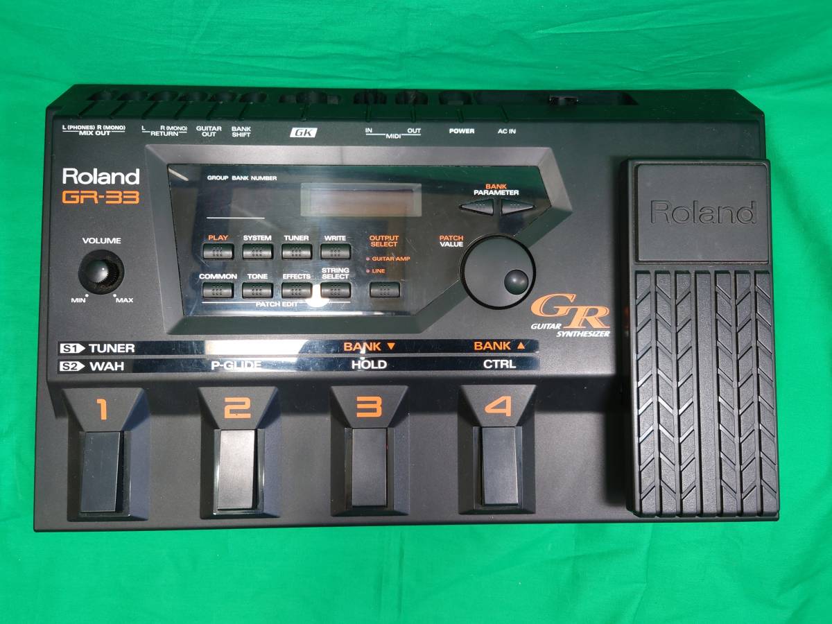 Roland GR-33 GUITAR SYNTHESIZER / GK-2A DIVIDED PICKUP SET 中古品【ローランド ギター シンセサイザー / ピックアップセット】