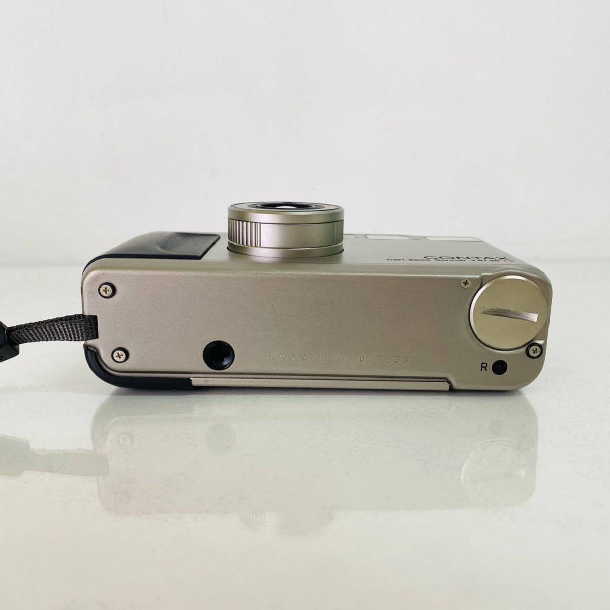 動作品 CONTAX (コンタックス) T2 チタンクローム フィルムカメラ